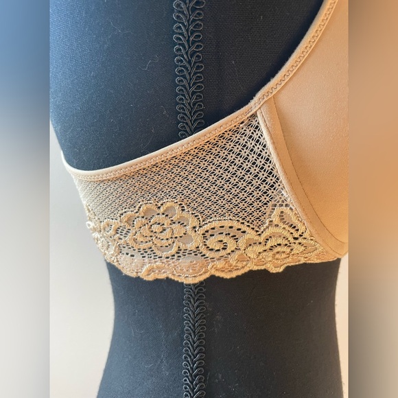 Maidenform Lace Racerback Bra - Picture 4 of 12